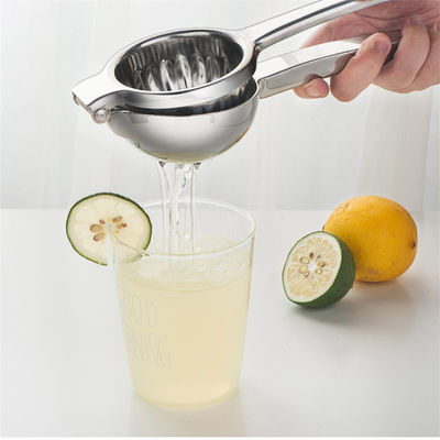 Exprimidor de limón de 340G con construcción de acero inoxidable y mango de silicona suave
