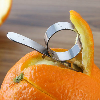 Dispositivos de cocina Máquina para pelar mini frutas con tamaño del producto 7.5*1.1*2.5cm y aproximadamente 13g