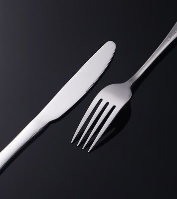 Restaurante Set de cubiertos para el hogar Hotel 410 Cuchillo de acero inoxidable cuchara de tenedor para pastel de carne