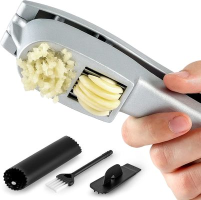 Muestra gratuita 2 en 1 Prensa manual de ajo Mincer Kitchen Garlic Chopper Slicer Portable Garlic Grinding Crusher Masher Maker Herramientas de vegetales