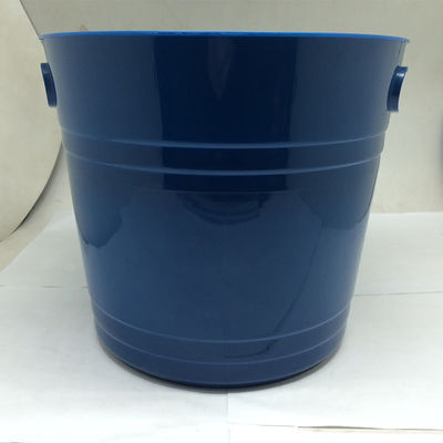 Muestra gratuita de champán en un cubo de plástico de 5 litros para hasta 4 botellas de vino o champán