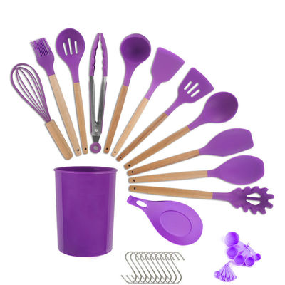 Conjunto de utensilios de cocina de silicona con mango de madera resistente al calor para OEM / ODM