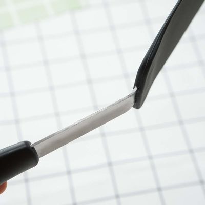 En stock 2 paquetes 600F resistente al calor no adhesivo huevos voltables espátulas de silicona 149 115G