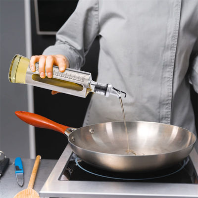 500 ml de capacidad Dispensador de aceite de oliva de acero inoxidable de plata Botella de vidrio con boca de vertido