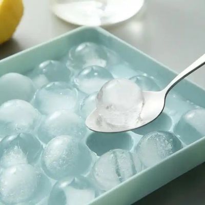 33 Cavidad círculo redondo bola de hielo cubo bandeja esfera de plástico de hielo molde con tapa