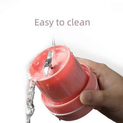 Jugo eléctrico portátil de carga USB de 280 ml para el hogar 4 cuchillas Jugo vegetal de frutas fabricante de tazas
