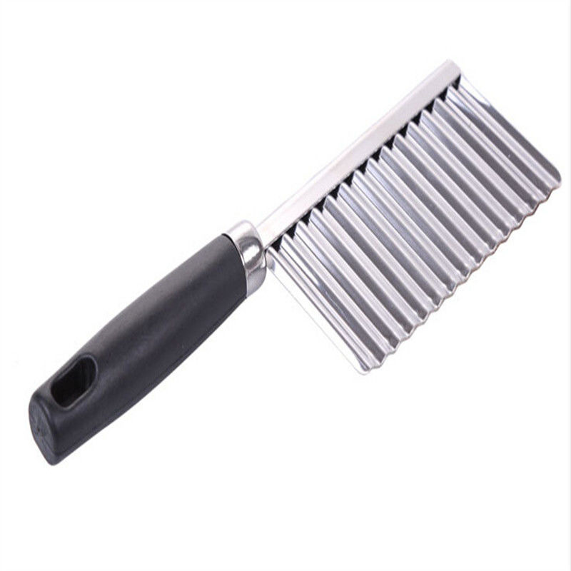 Cuchillo de acero inoxidable ideal para cortar verduras y papas en la cocina